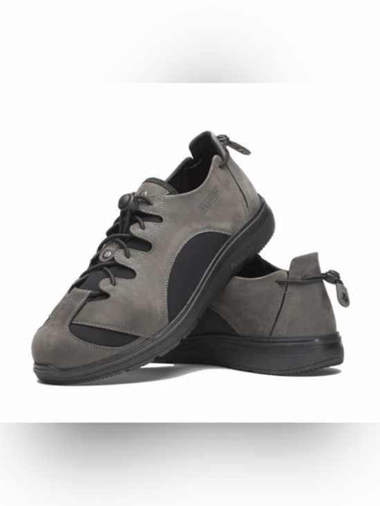 Pandere Other - Pandere Barista Adjustable Leather Shoes. Size 12 Like New